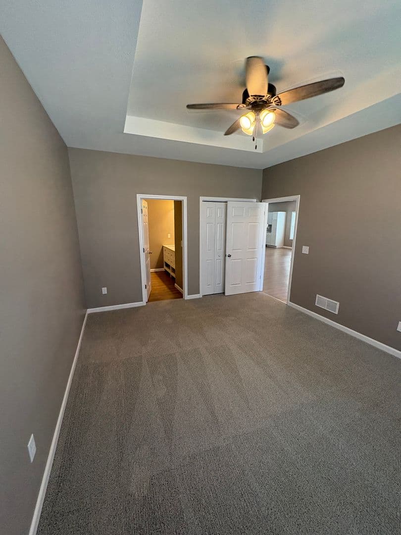 Washington House: 709 Stephanie Ct.