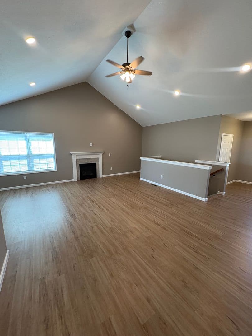 Washington House: 709 Stephanie Ct.