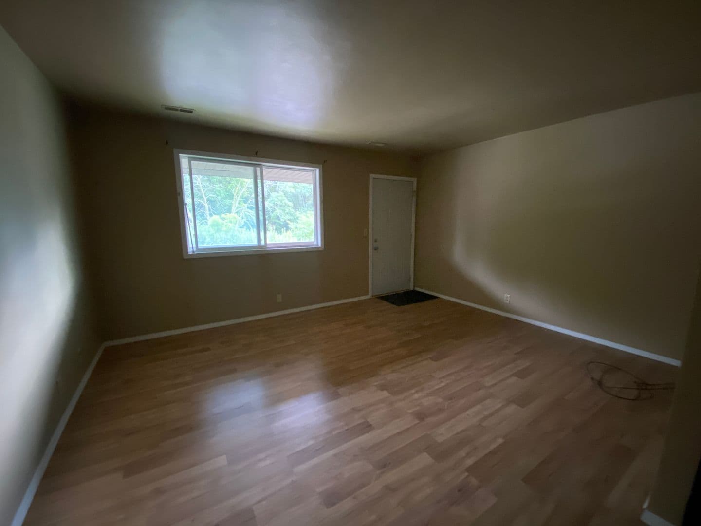 Pekin Apartment: 213 Sunnyridge Ct - LEASE ONLY