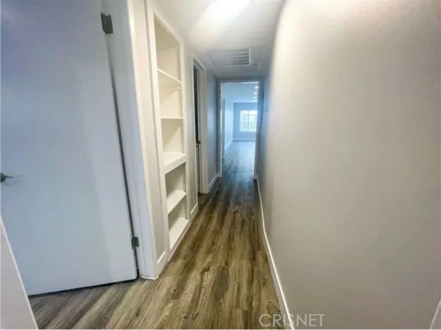 Beverly Hills Apartment: 231 N. La Peer Dr.