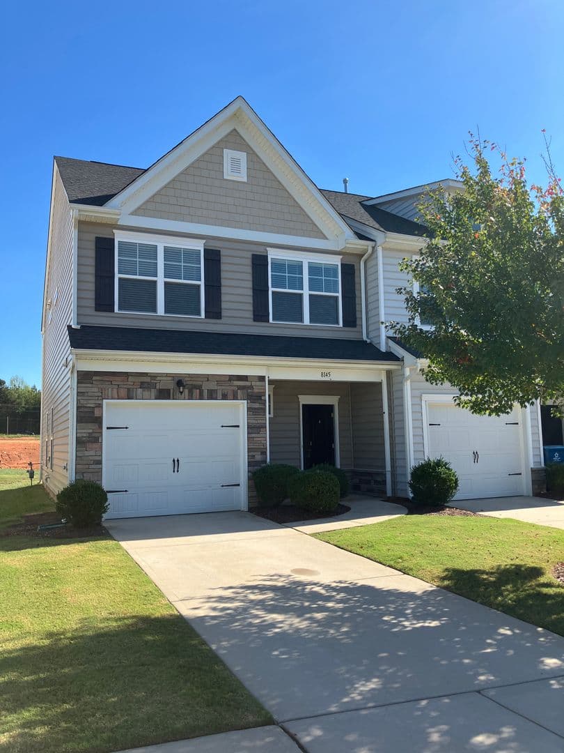 Terrill Townhome: 8145 Sheffield DR