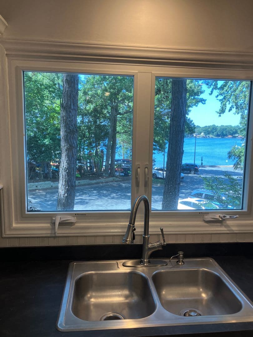 Davidson Condo: 820 Southwest Dr