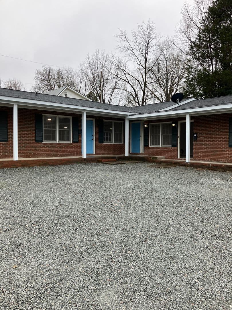 Statesville Apartment: 540 Stockton Street
