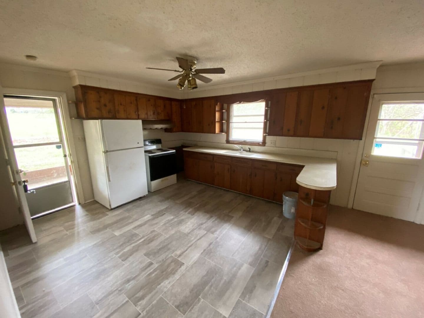 Matthews House: 14533 Idewild Rd