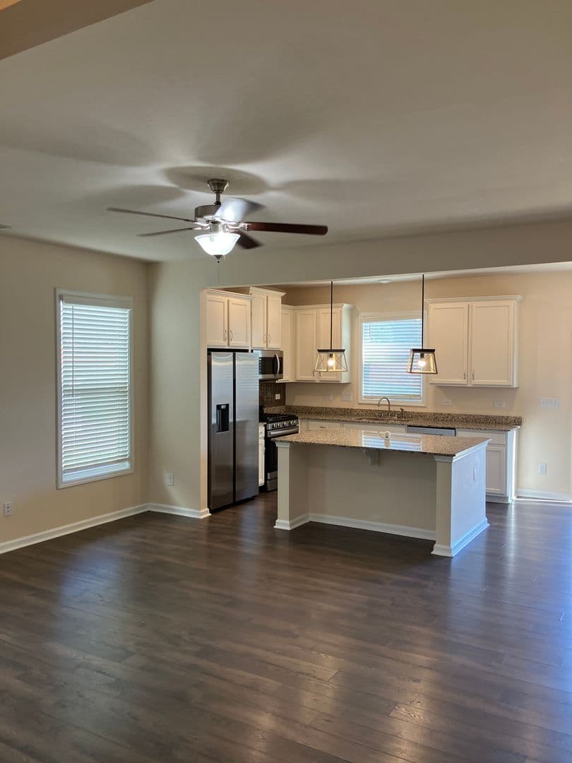 Terrill Townhome: 8145 Sheffield DR