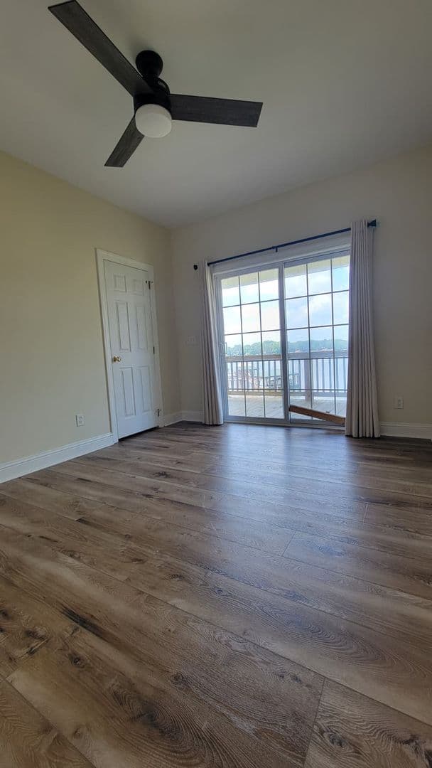 Mooresville House: 137 Fern Haven Ln