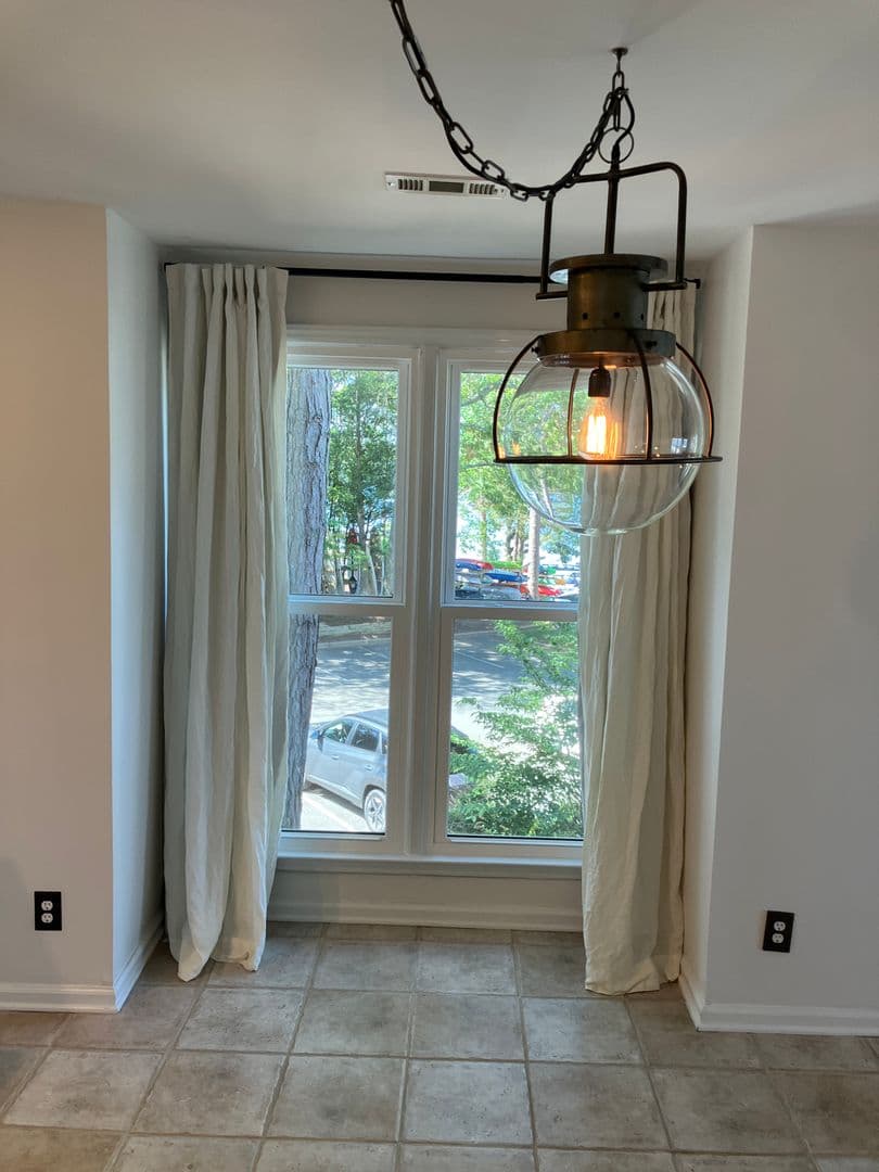 Davidson Condo: 820 Southwest Dr