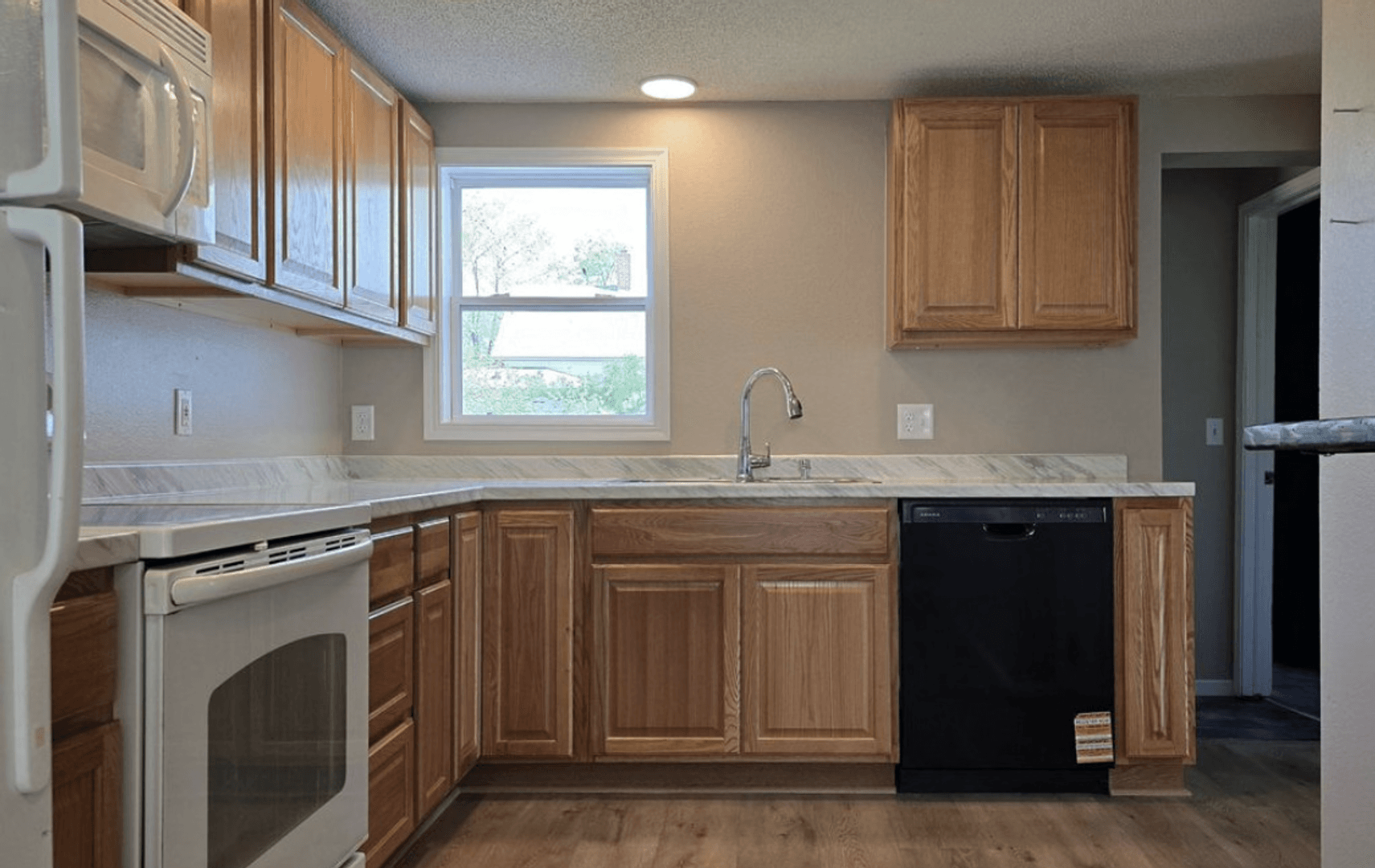 Bemidji House: 707 Irvine Ave NW
