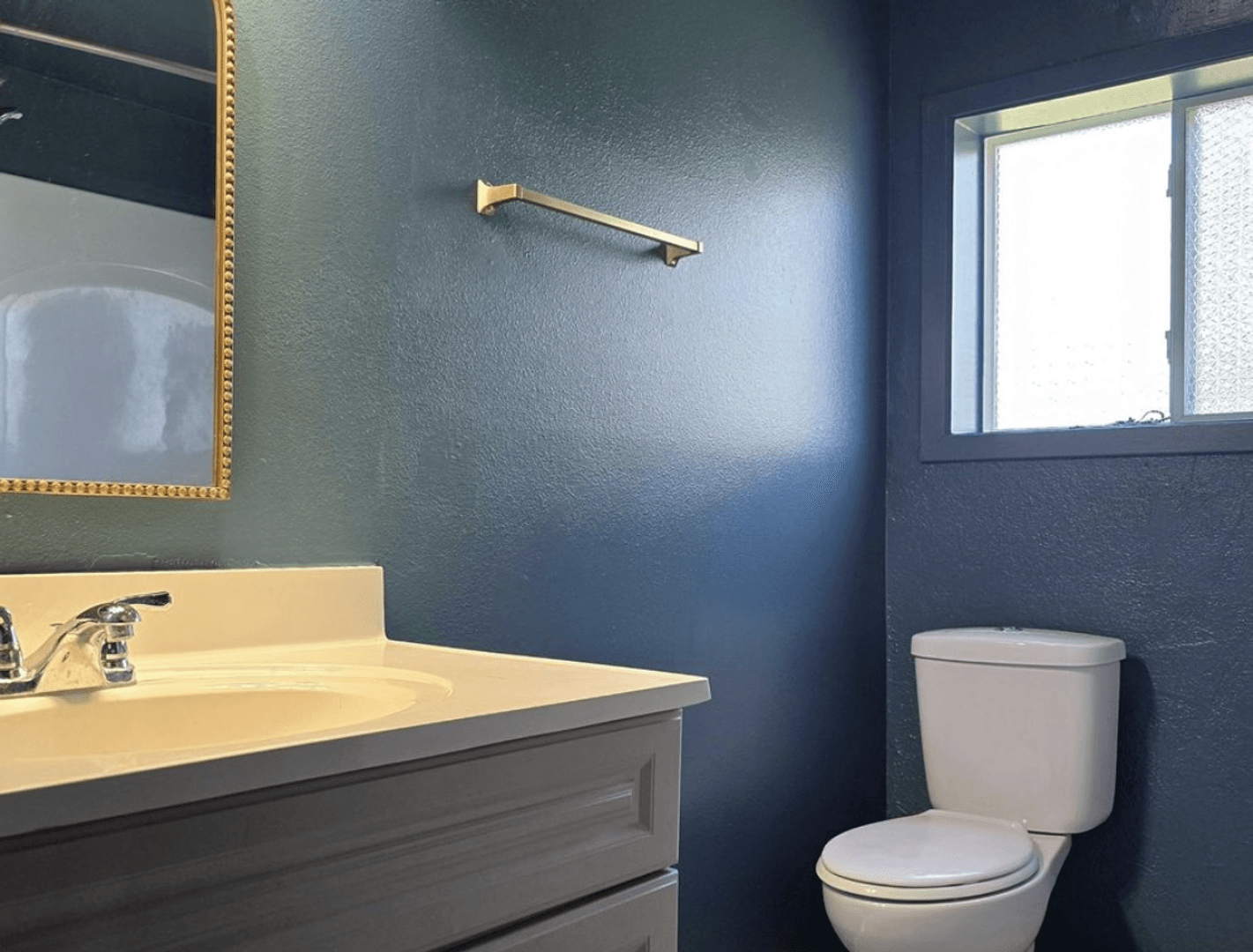 Bemidji House: 707 Irvine Ave NW