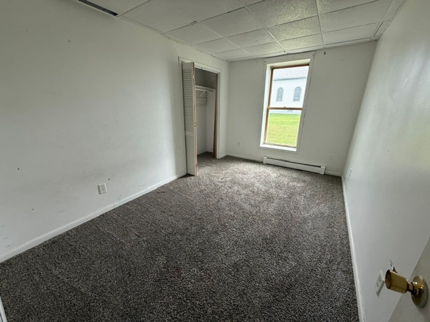 Deer River Apartment: 11 1st Avenue NE