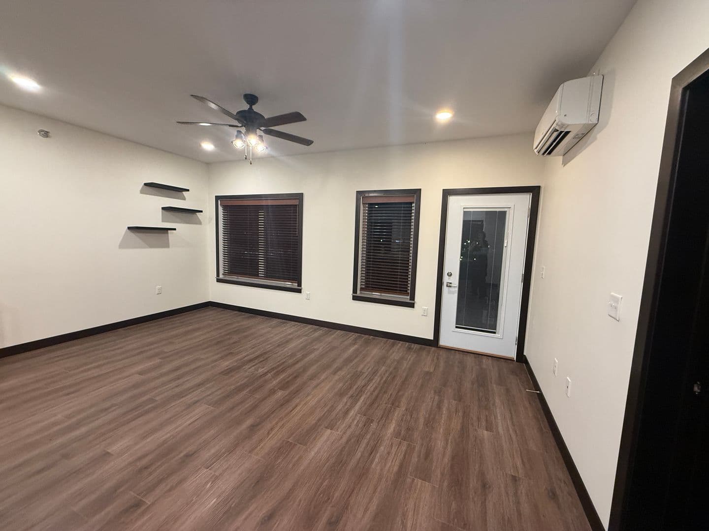 Bemidji Apartment: 715 LakeShore Dr NE