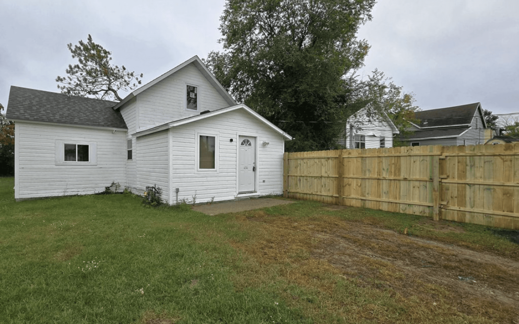 Bemidji House: 707 Irvine Ave NW