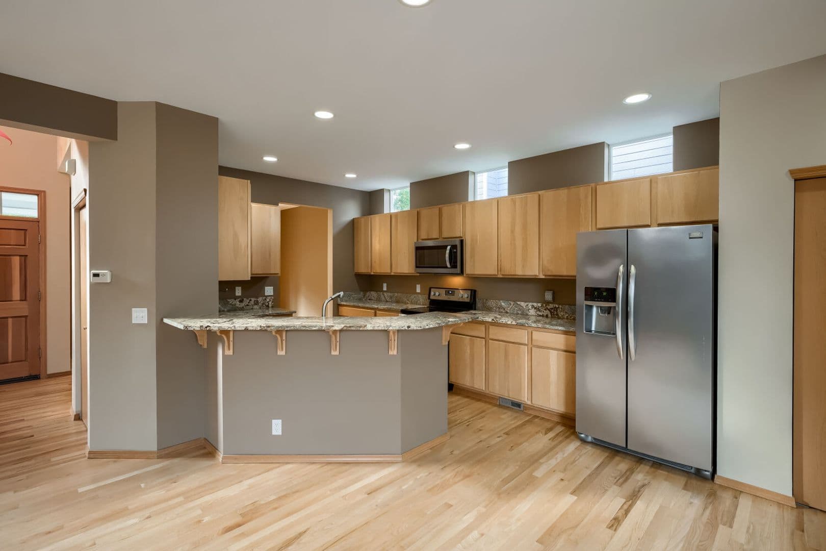 Snoqualmie House: 7310 Douglas Ave Se