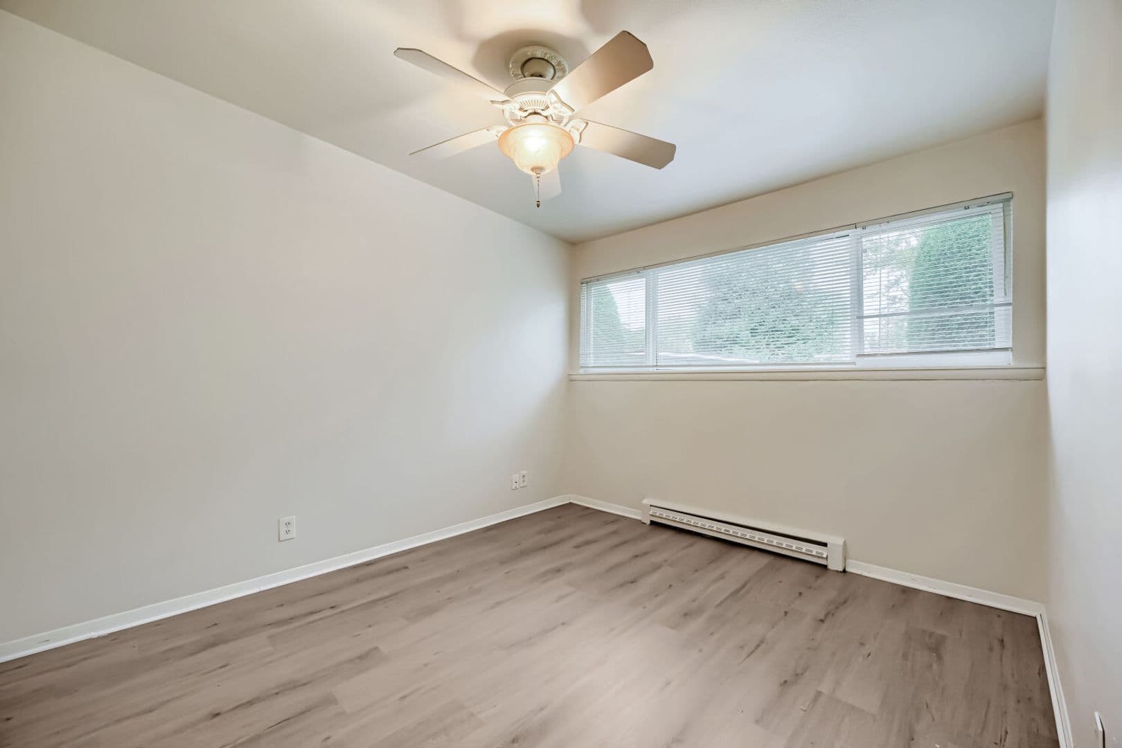Kent Apartment: 9045 Canyon Dr