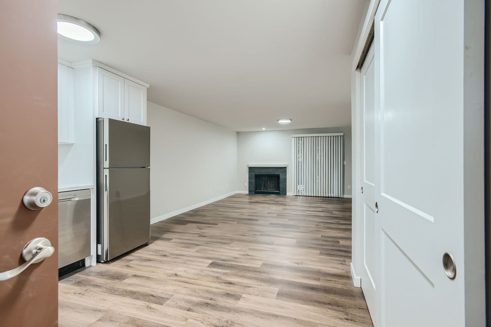 North Bend Apartment: 475 E North Bend Way