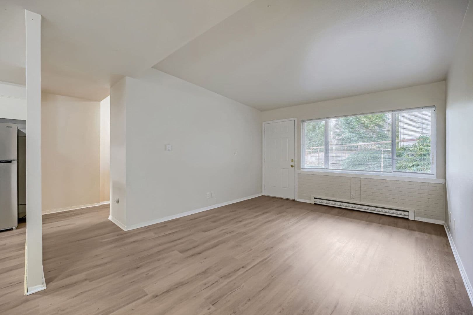 Kent Apartment: 9045 Canyon Dr