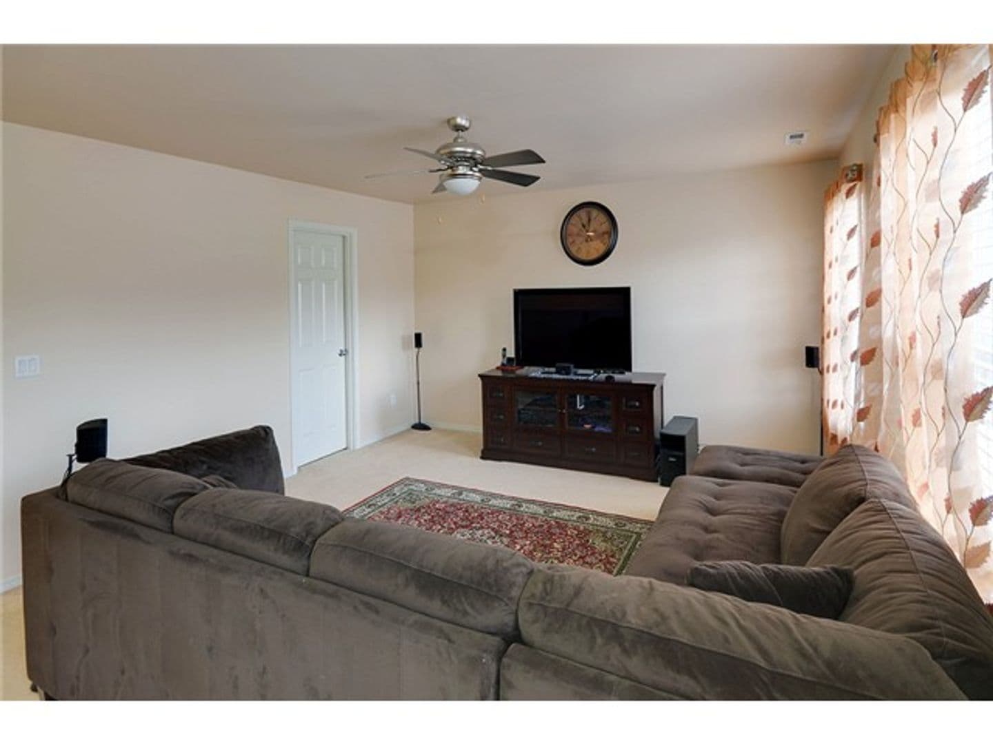 Sammamish House: 2202 250th Pl SE