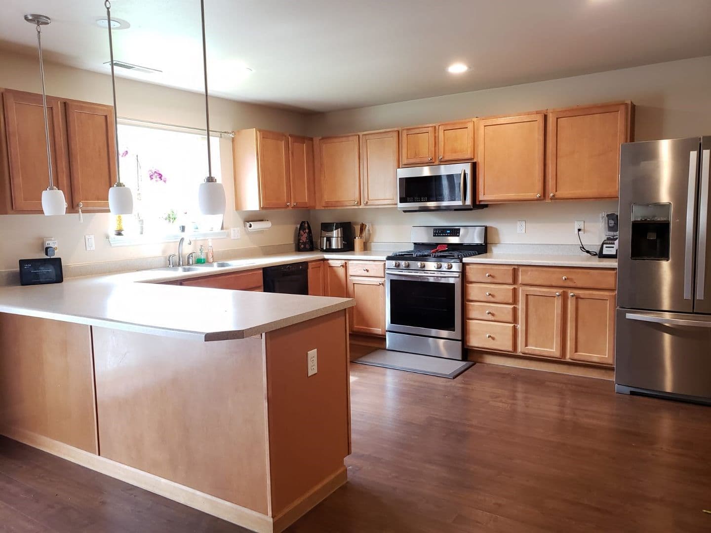 Sammamish House: 2202 250th Pl SE