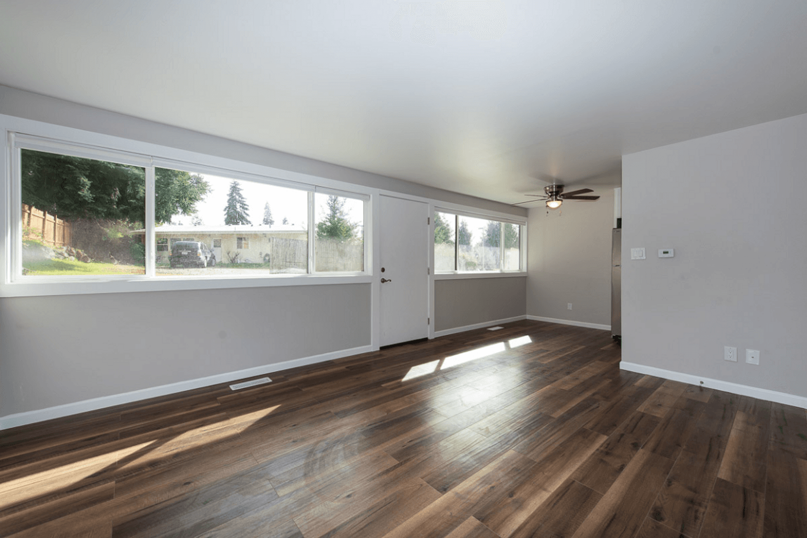 Bellevue Apartment: 548 156th Ave SE
