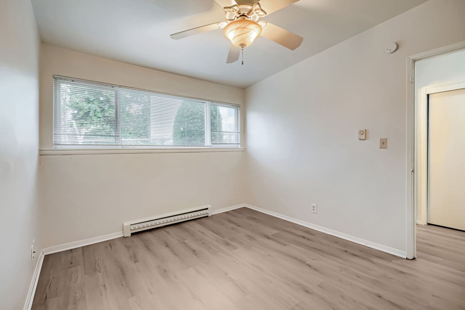 Kent Apartment: 9045 Canyon Dr