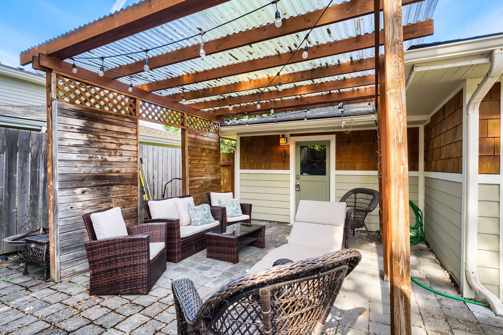Seattle House: 7541 S Sunnycrest Rd