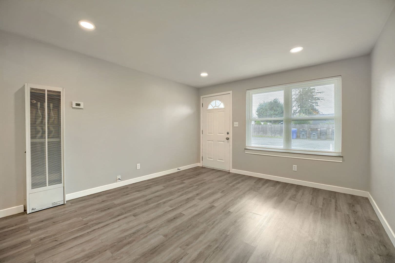 Lakewood Apartment: 10607 Kendrick St SW - Unit 02