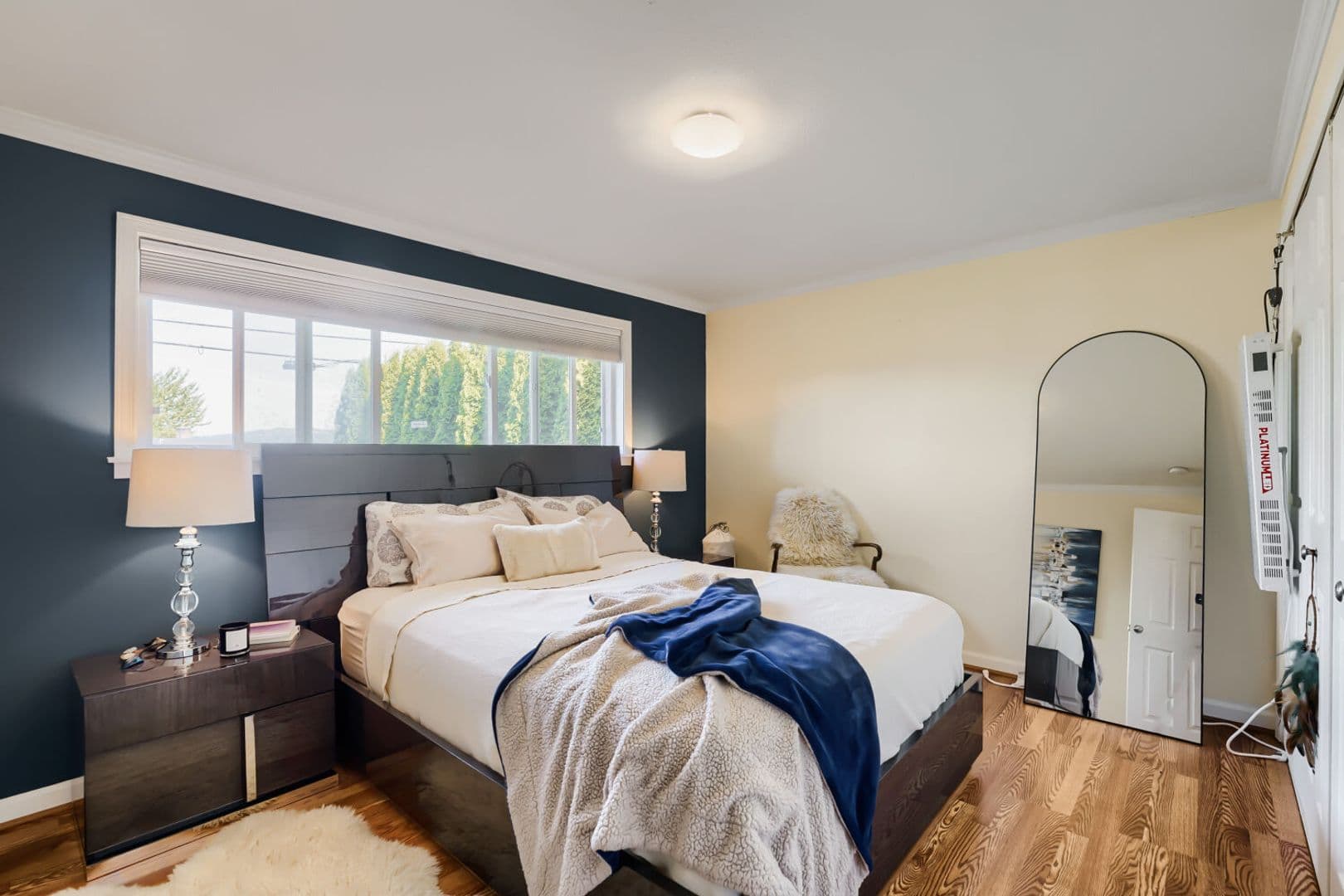 Seattle House: 7541 S Sunnycrest Rd