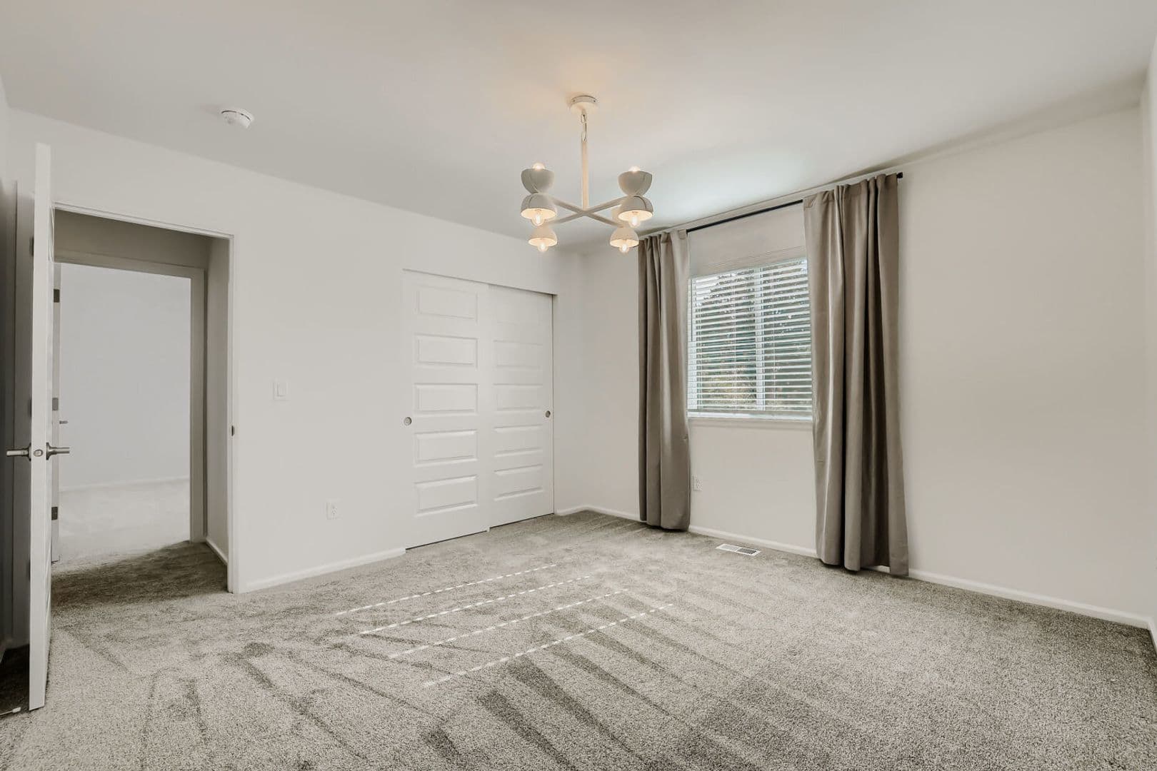 Monroe House: 13713 201st Ave Se