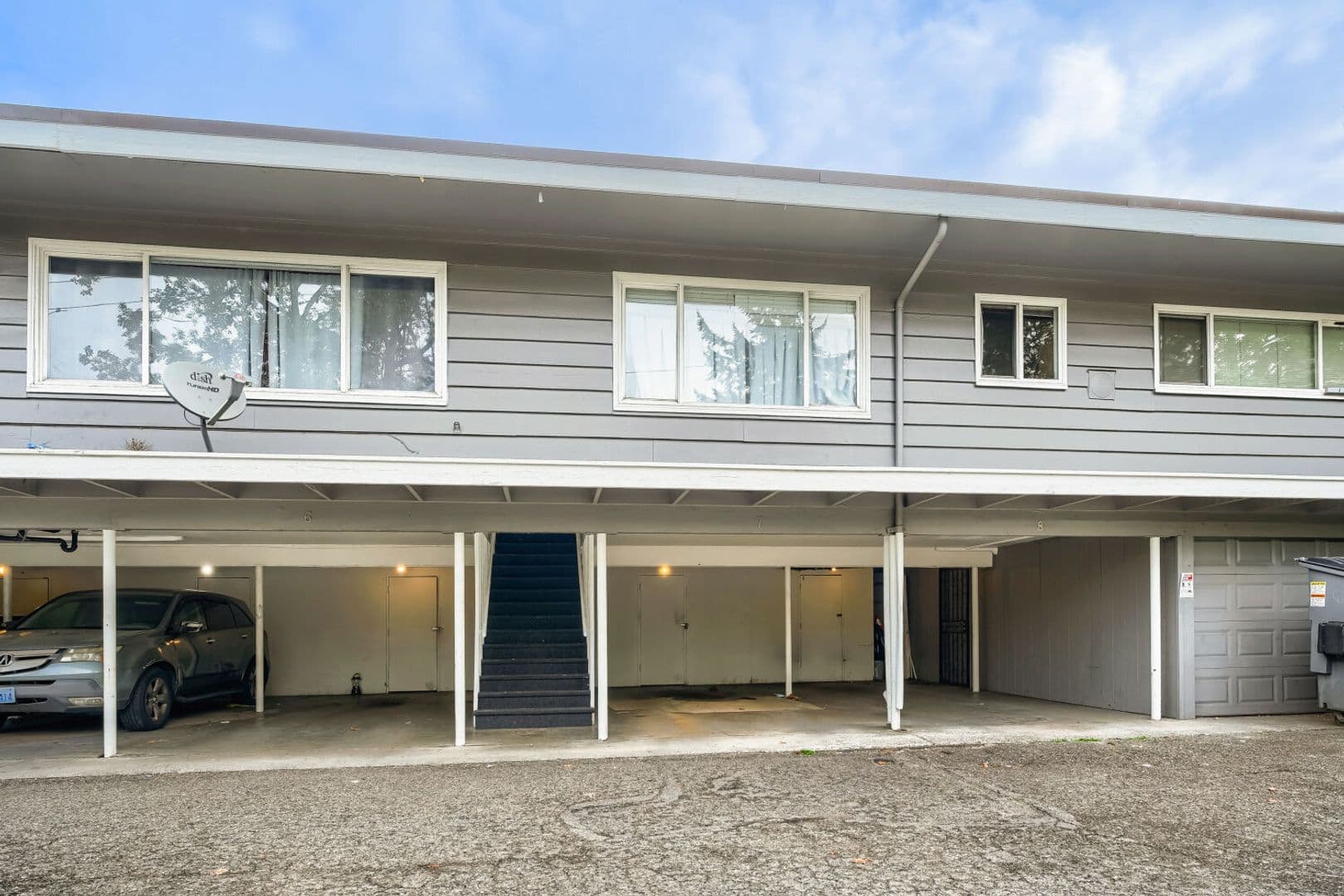 Kent Apartment: 9045 Canyon Dr