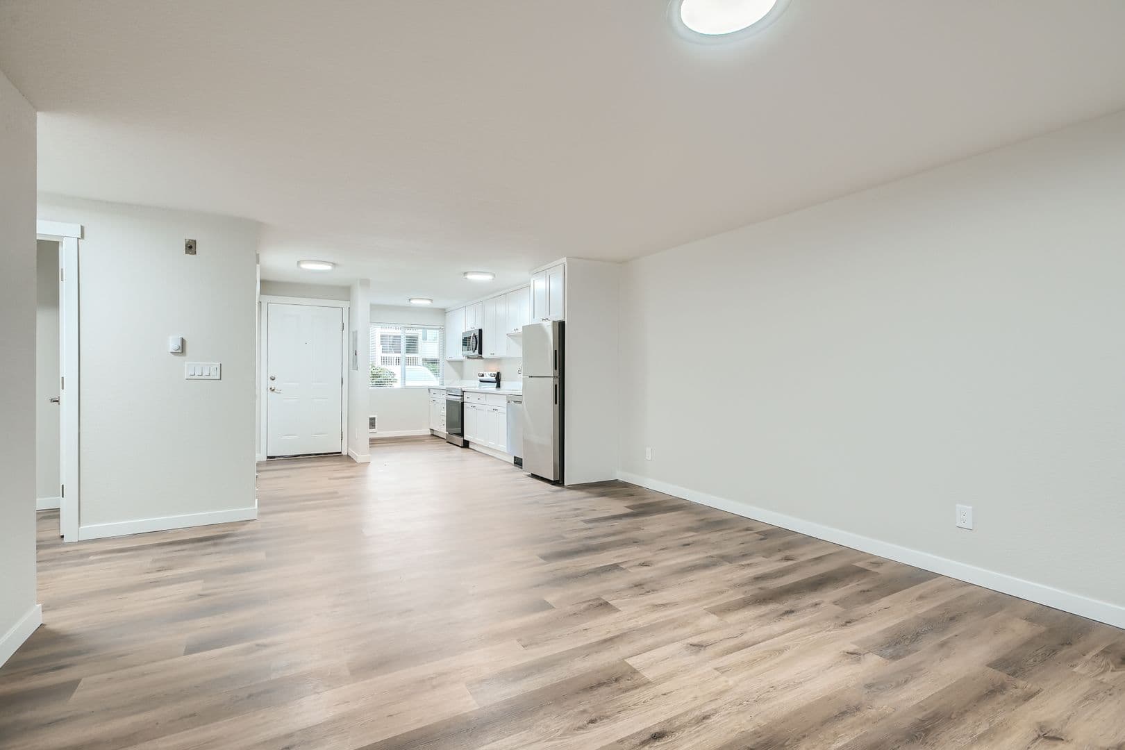 North Bend Apartment: 475 E North Bend Way