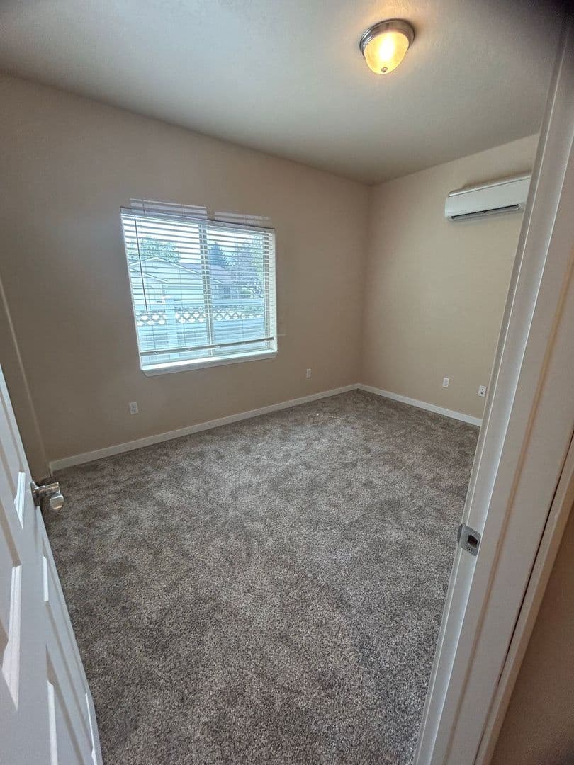 Coeur D Alene House: 1531 E Tranquil Lane