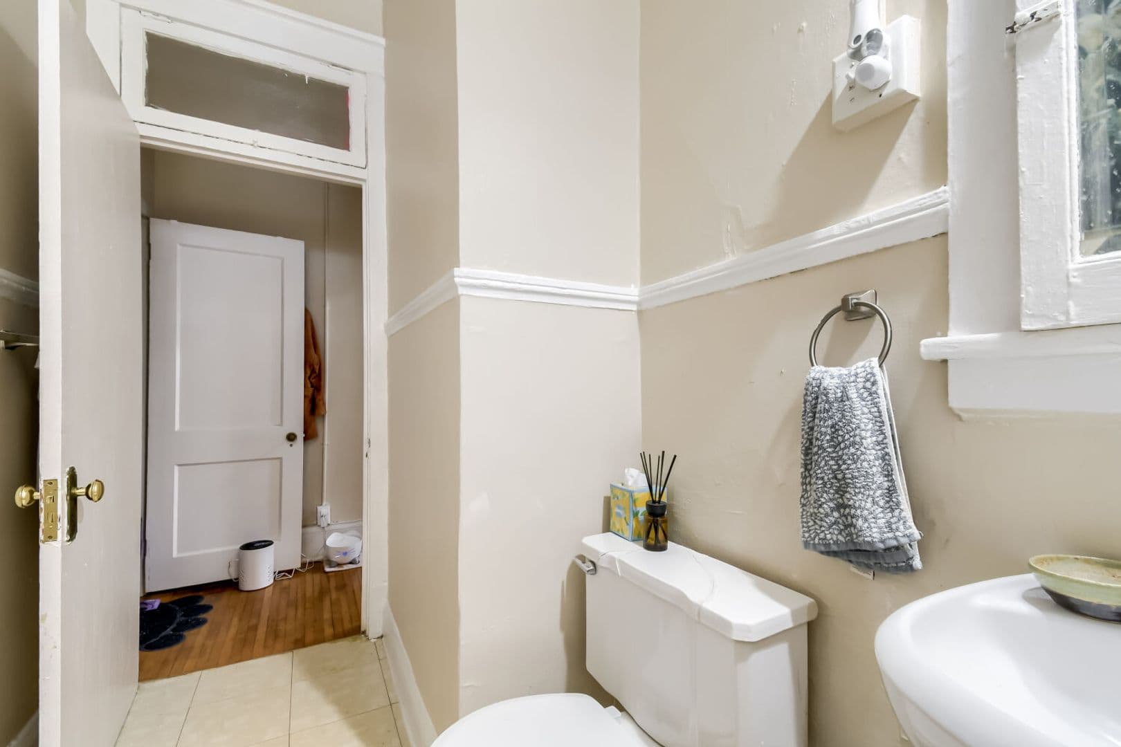 Minneapolis Apartment: 2609 Hennepin Ave