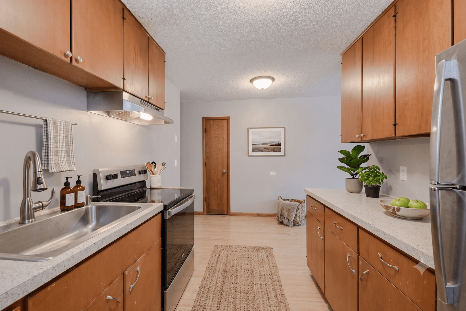 Minneapolis Apartment: 3410 Harriet Ave S