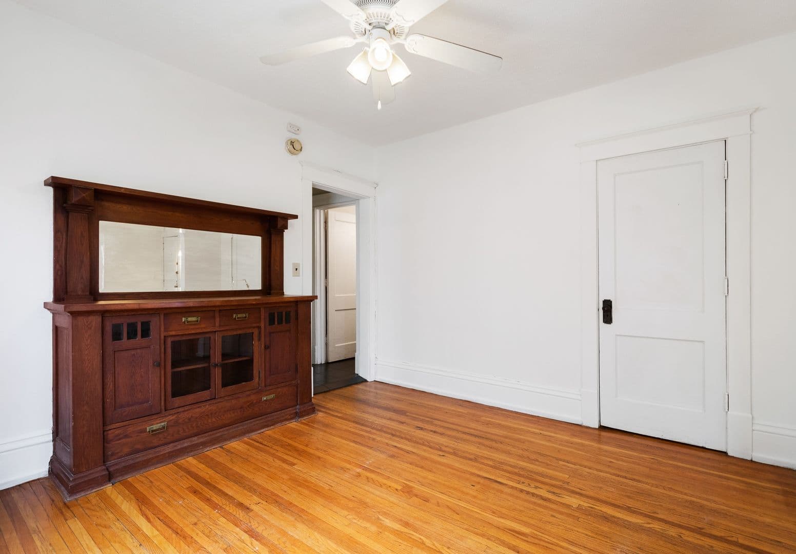 Minneapolis Apartment: 3012 Bryant Ave S