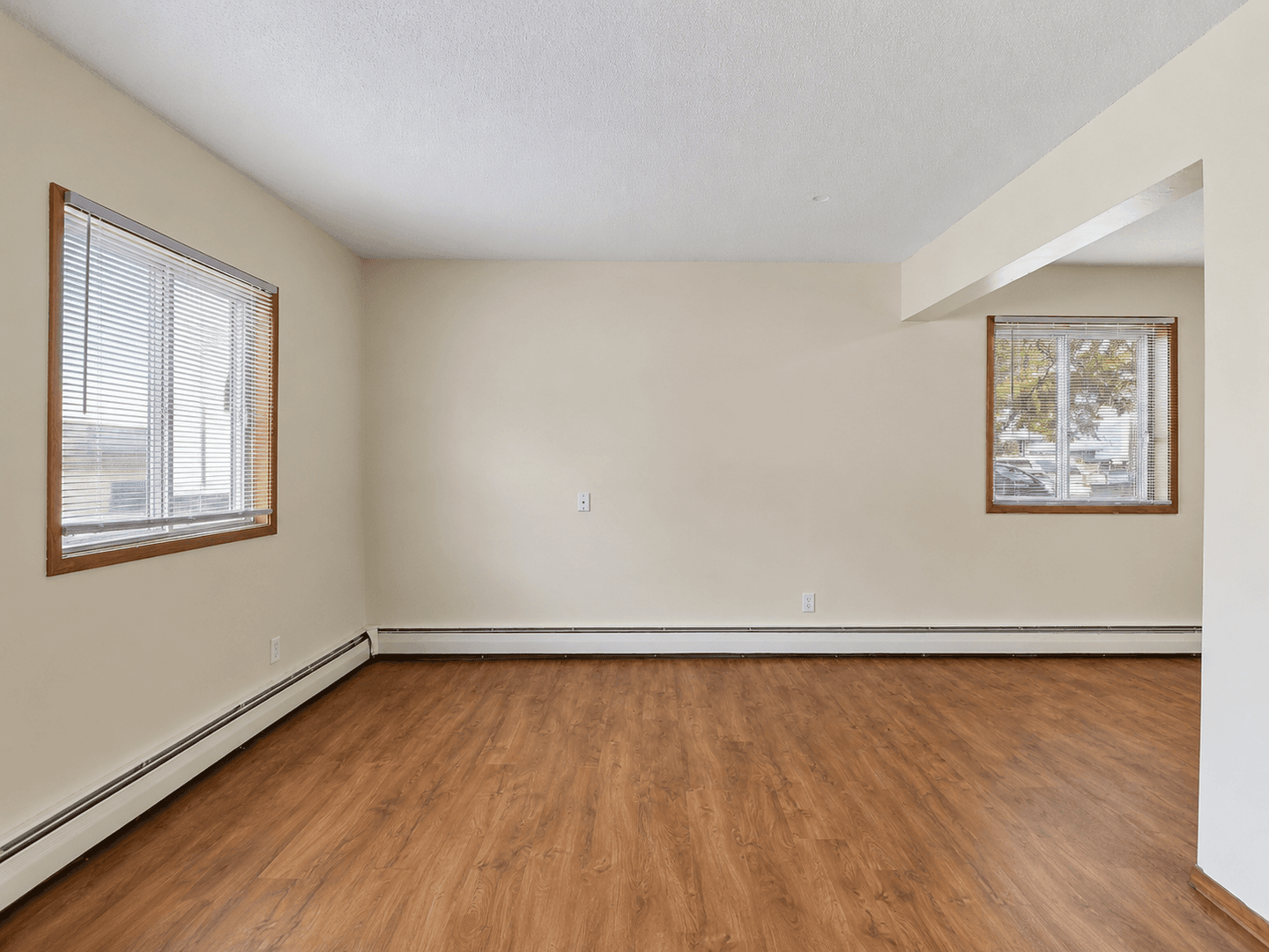 Minneapolis Apartment: 3100 Bloomington Ave South