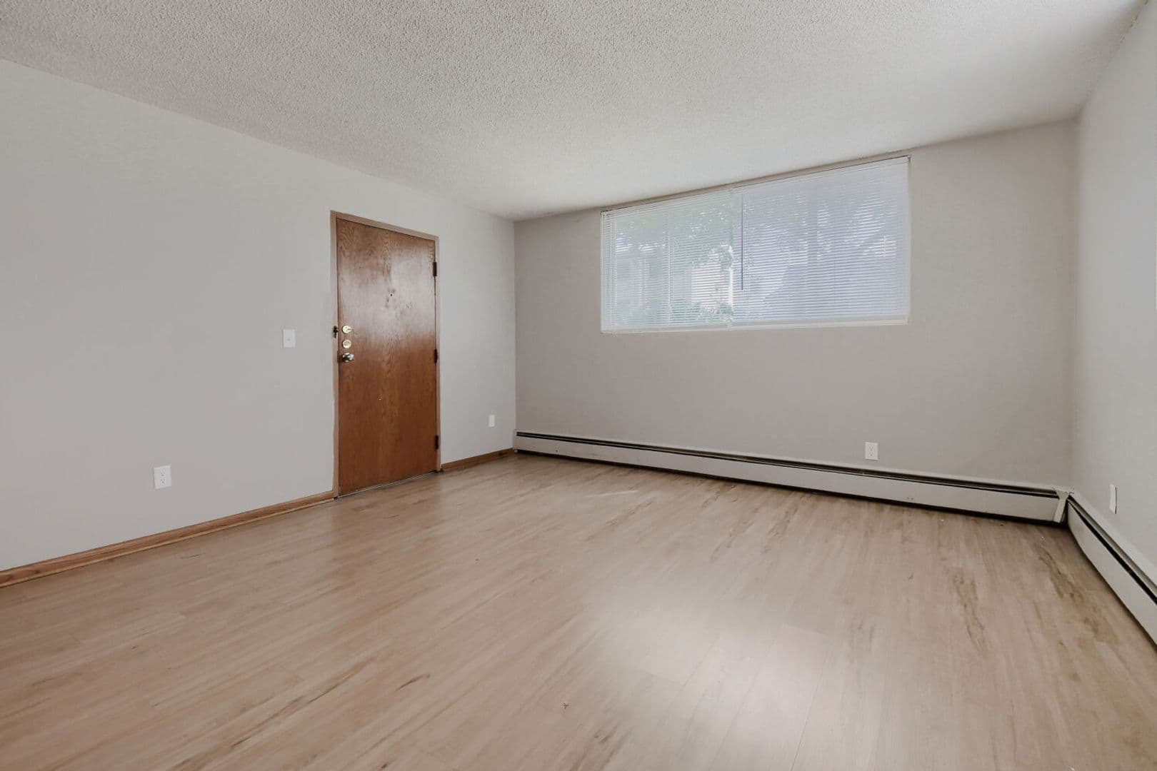 Minneapolis Apartment: 3410 Harriet Ave S