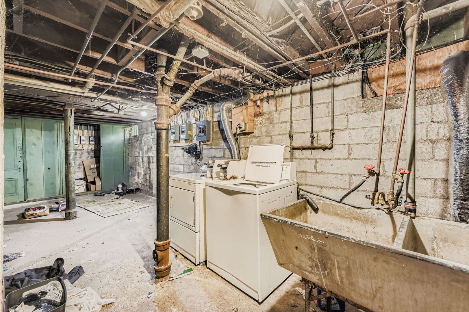 Minneapolis Apartment: 3118 Pleasant Ave