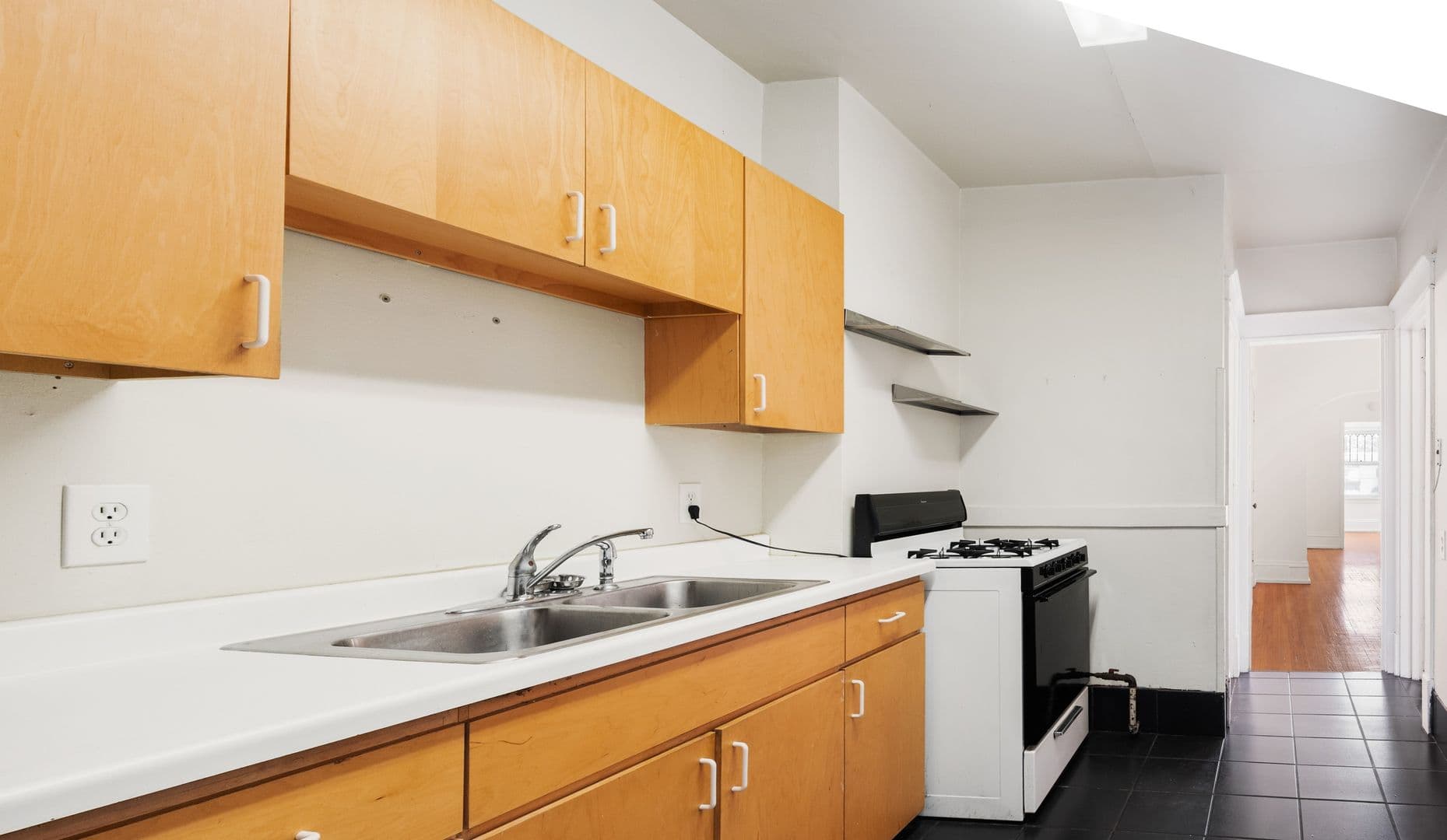 Minneapolis Apartment: 3012 Bryant Ave S