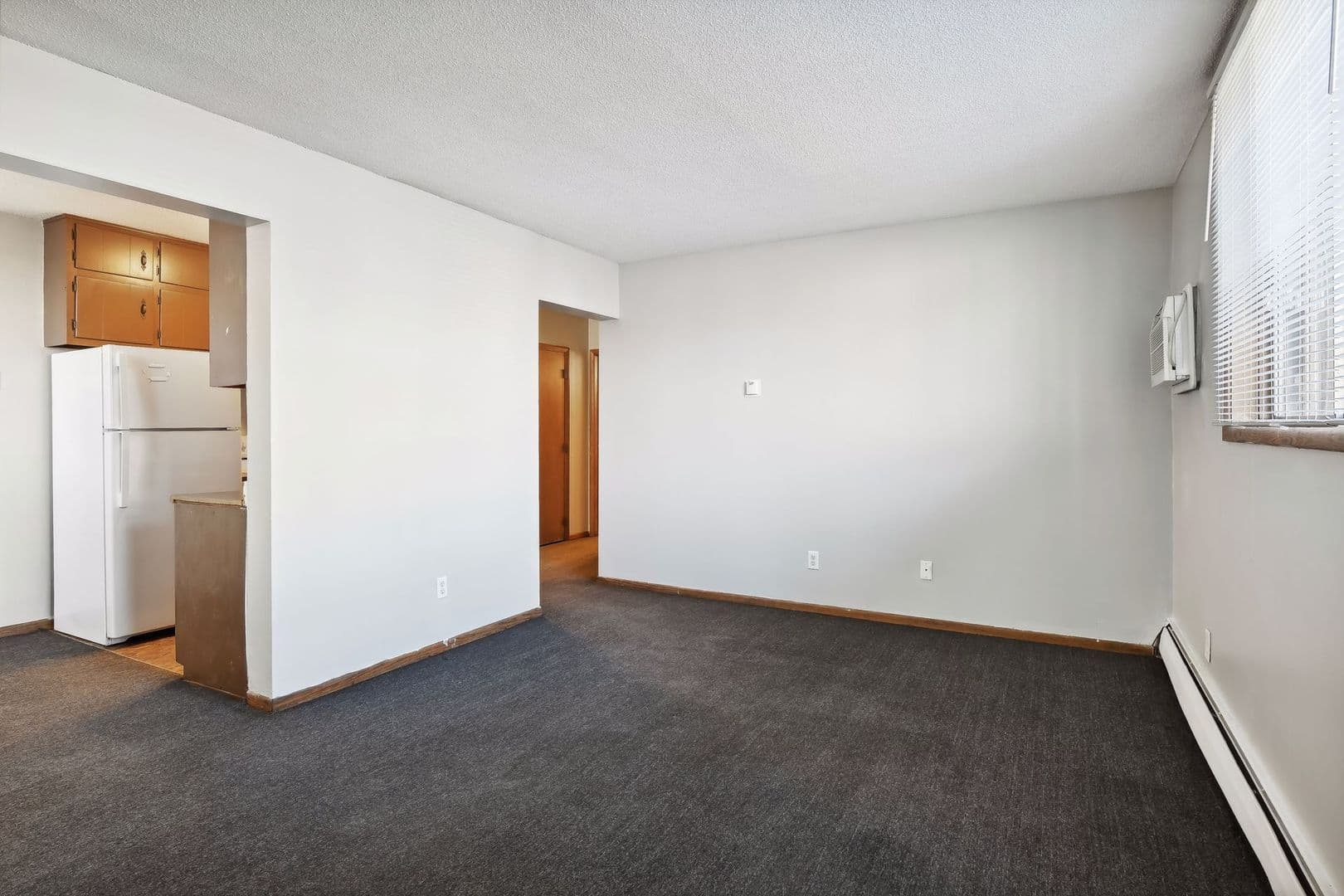 Minneapolis Apartment: 3100 Bloomington Ave South