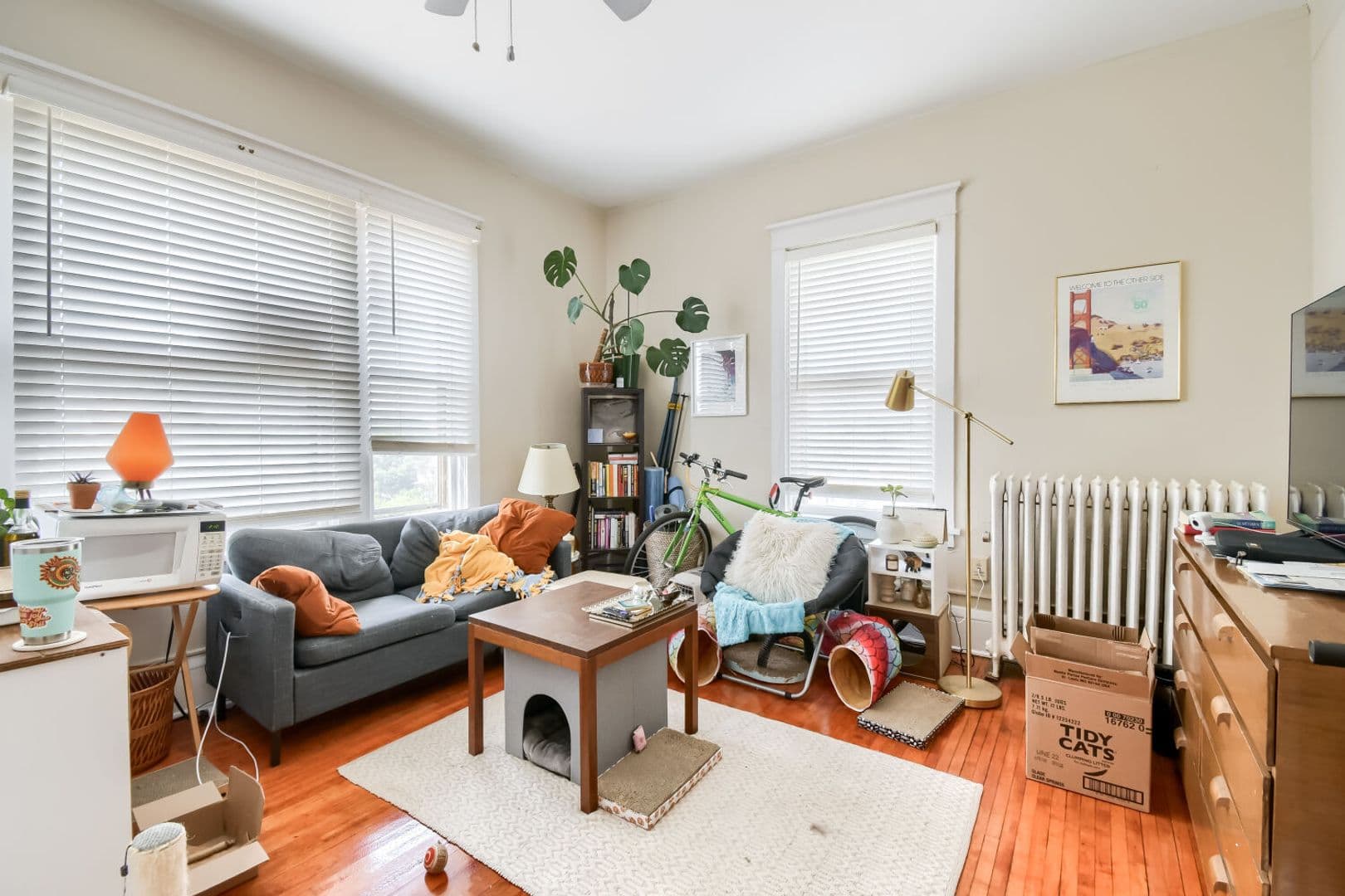 Minneapolis Apartment: 2609 Hennepin Ave