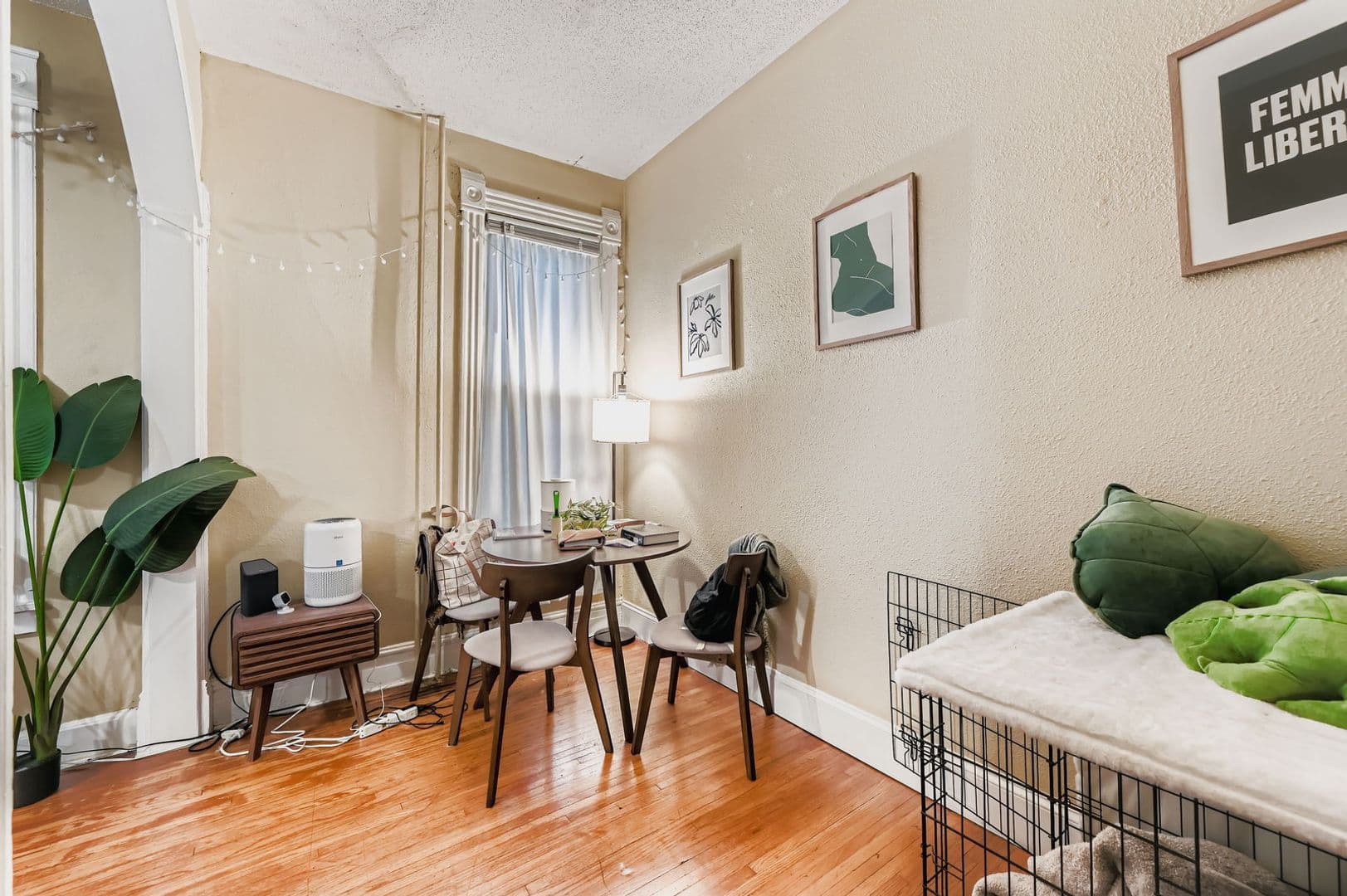 Minneapolis Apartment: 3118 Pleasant Ave