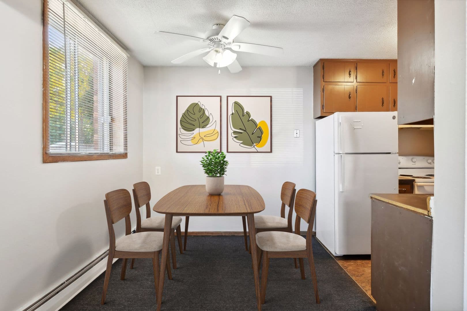 Minneapolis Apartment: 3100 Bloomington Ave South