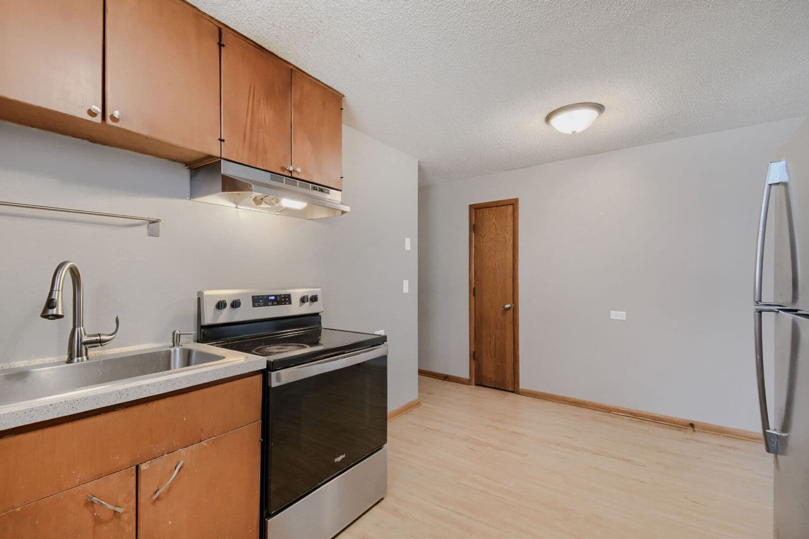 Minneapolis Apartment: 3410 Harriet Ave S