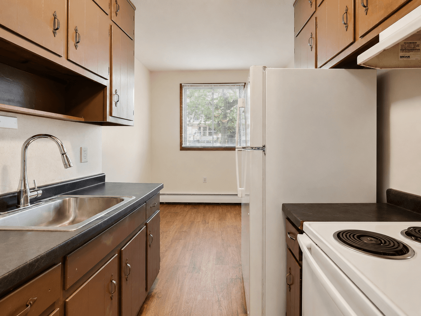 Minneapolis Apartment: 3100 Bloomington Ave South