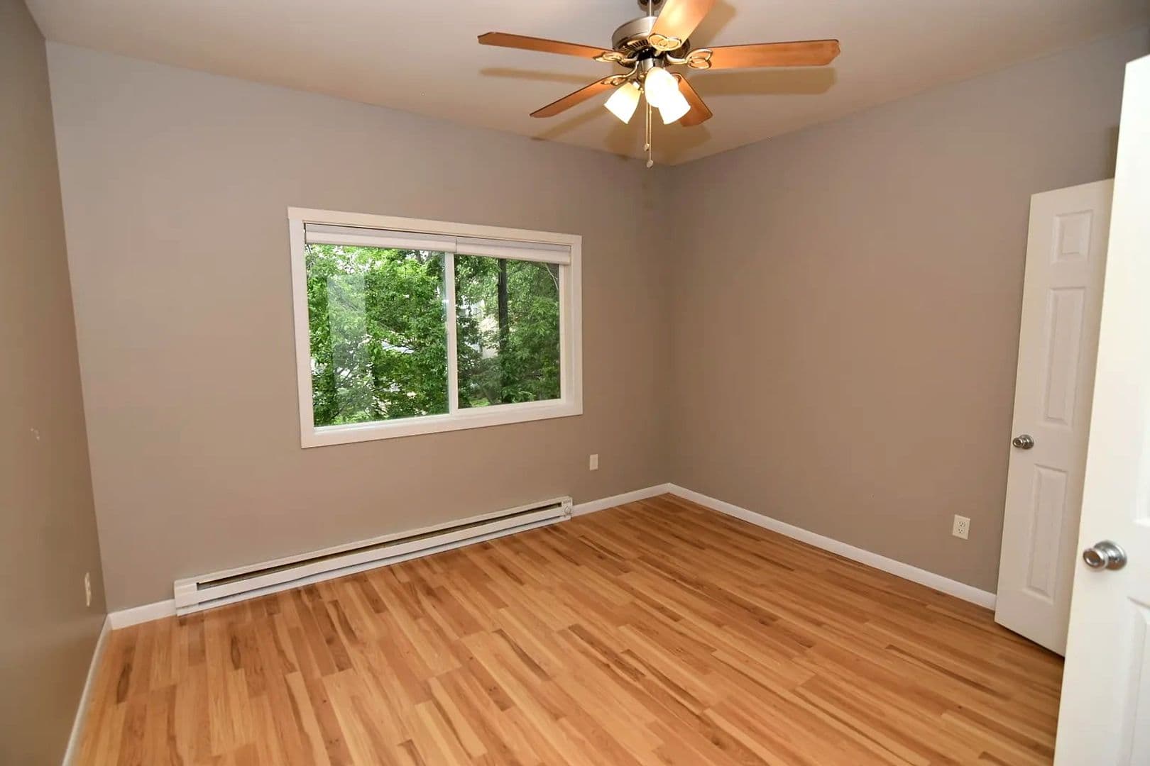 Minneapolis Apartment: 2625 3rd Ave S