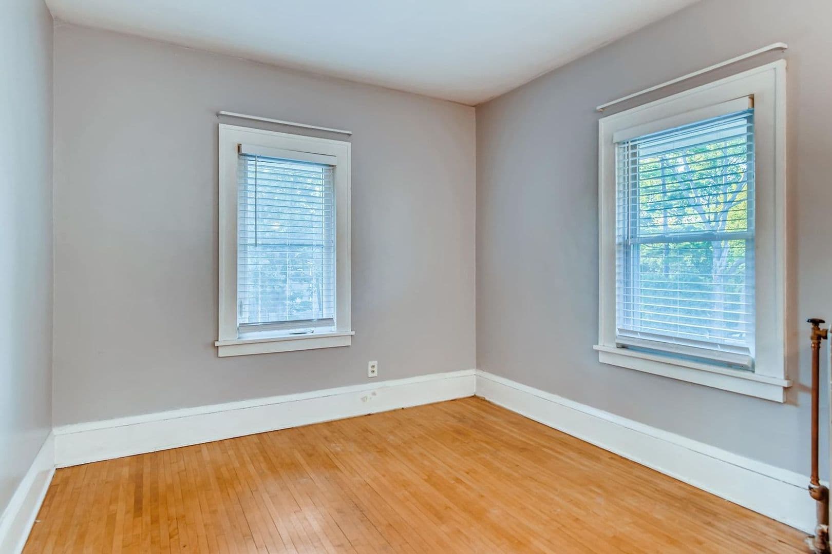 Minneapolis Apartment: 3044 Pleasant Ave S