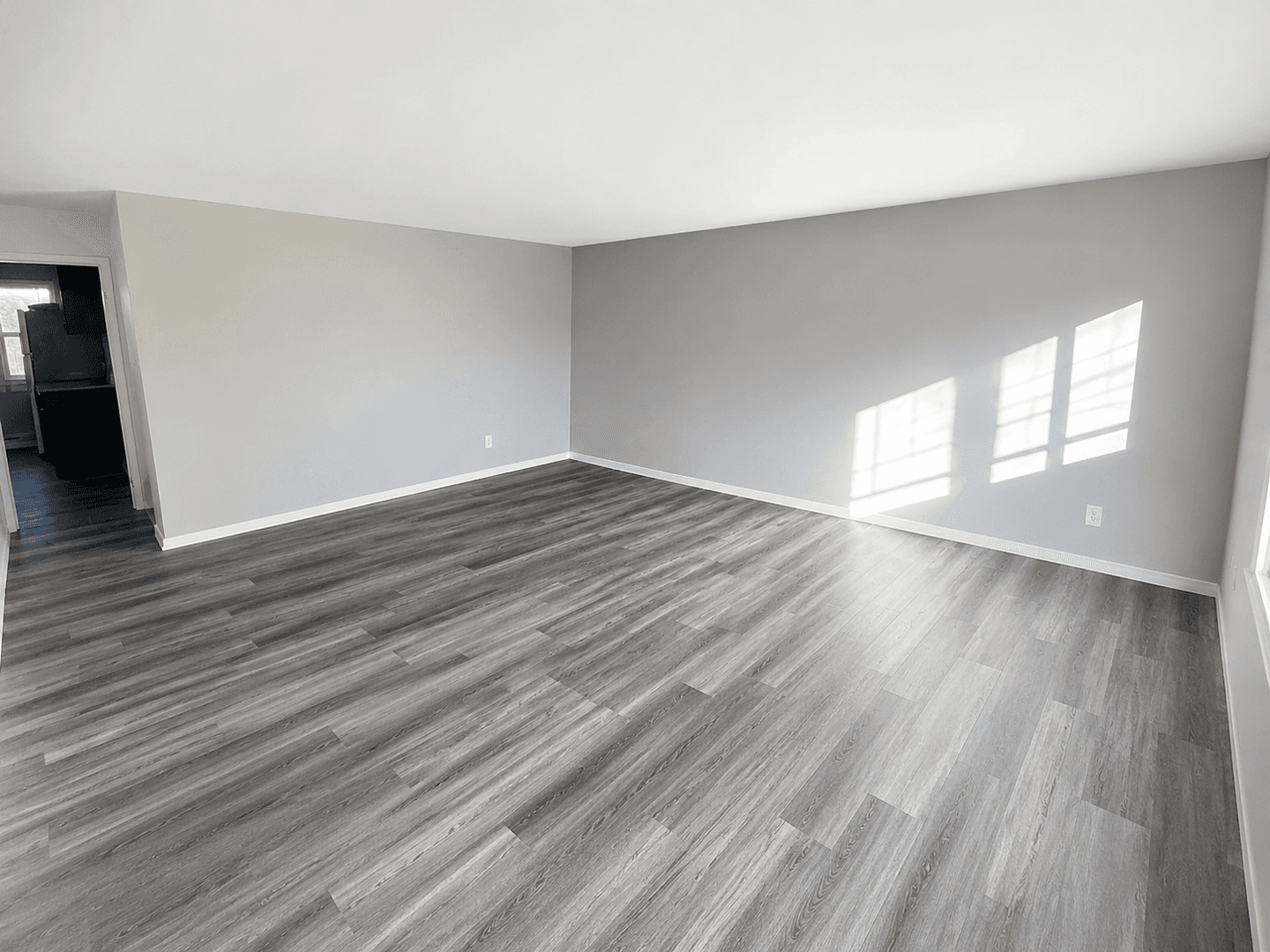 Minneapolis Apartment: 900 West 25th Street