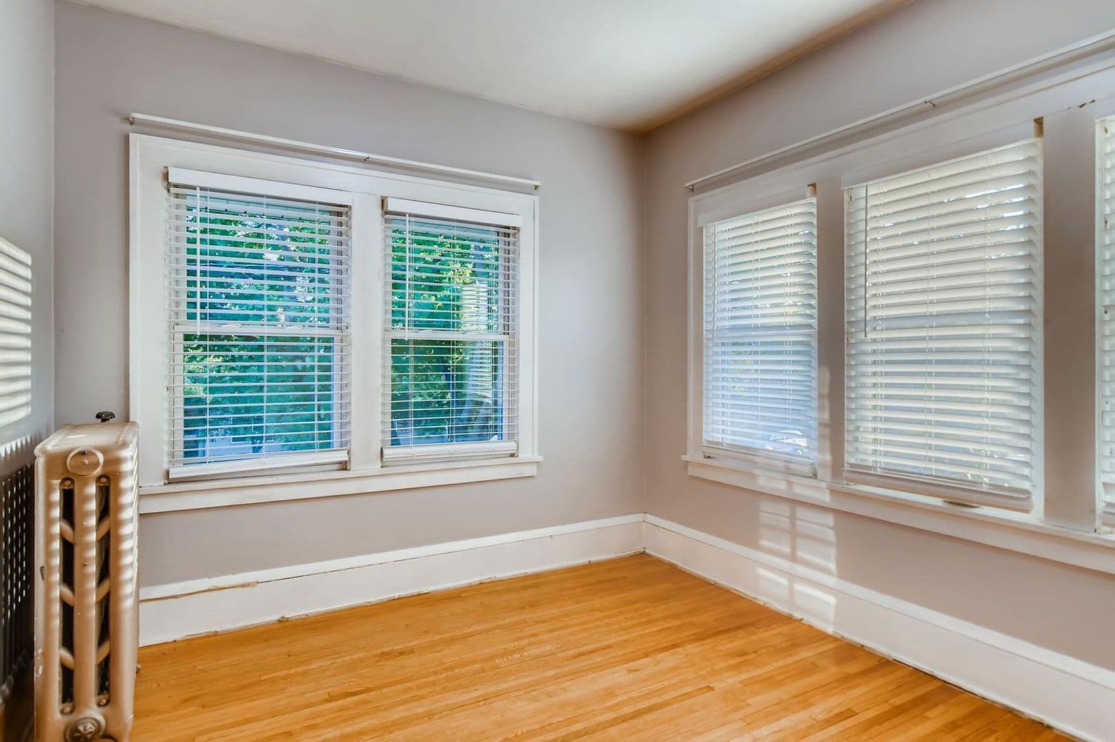 Minneapolis Apartment: 3044 Pleasant Ave S