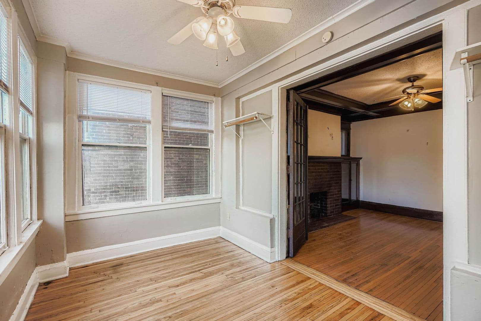 St. Paul Apartment: 250 Marshall Ave