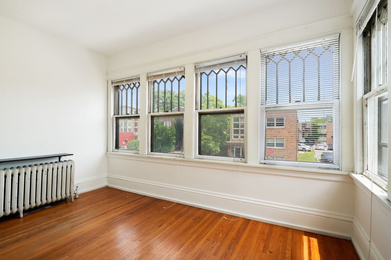 Minneapolis Apartment: 3012 Bryant Ave S